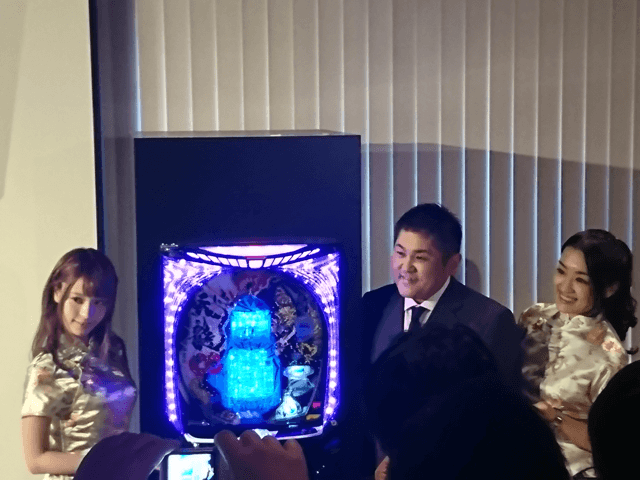 【取材レポート】「CR天龍∞プレス発表会」